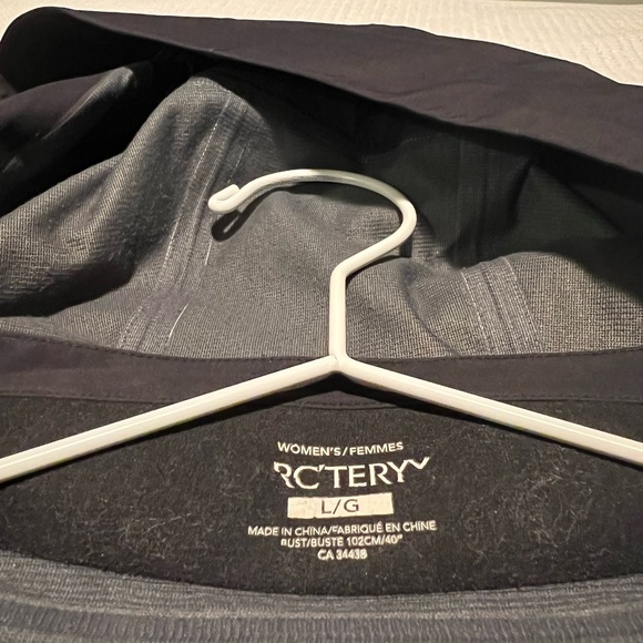 Rain coat - waterproof Arc’teryx - Picture 3 of 4